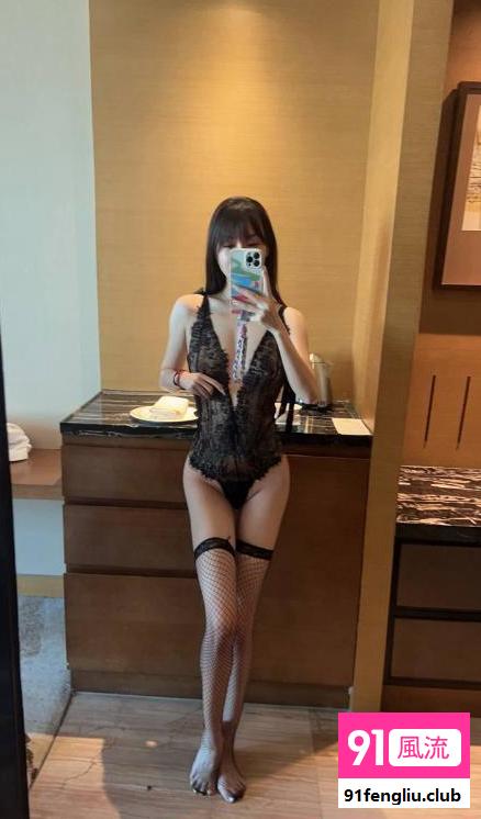 气质清纯颜值妹子